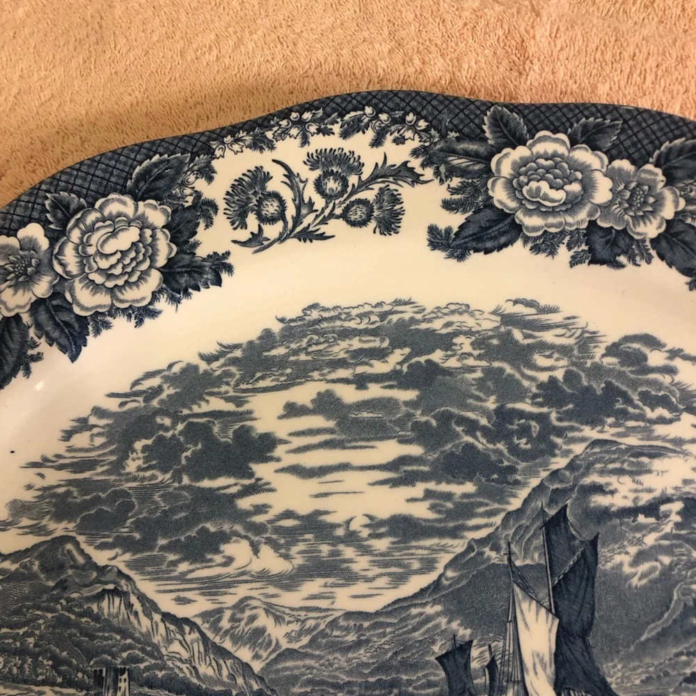 Vintage Lochs of Scotland Royal Warwick 14” Oval Platter Loch Fine